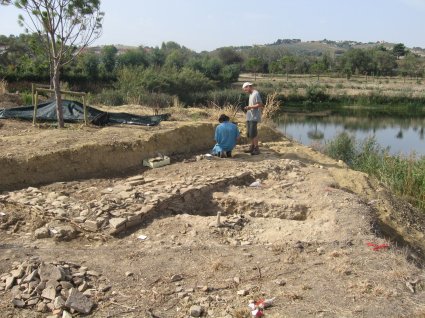 Excavations of an amphora workshop in Potenza Picena.